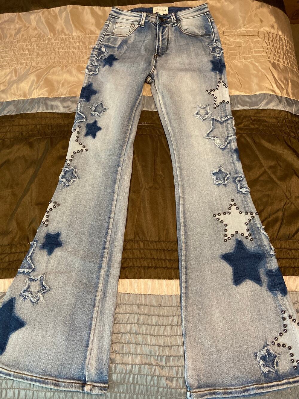Oli & Hali star flare jeans size S small